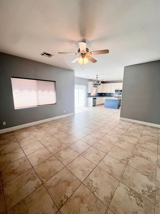 Building Photo - Gated Community / Providence Community / 4...