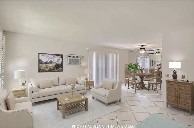 Building Photo - 10705 Caminito Bravura