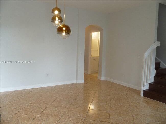 Building Photo - 4252 SW 156th Ave