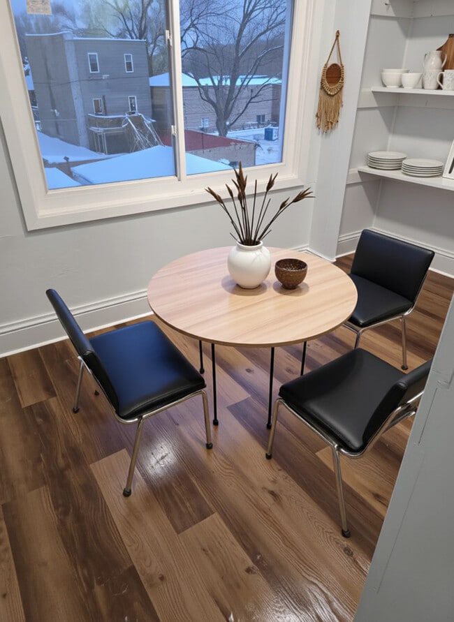 Building Photo - 6229 S Bishop St