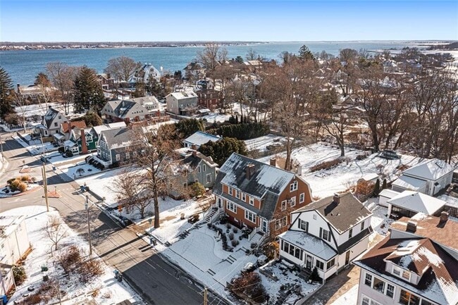 Building Photo - 118 Ocean Ave