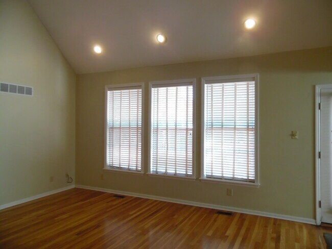 Building Photo - 3705 Ansley Ct