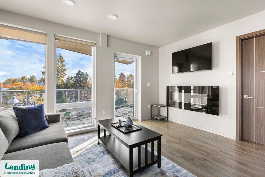 Building Photo - 11505 NE Yacht Harbor Dr