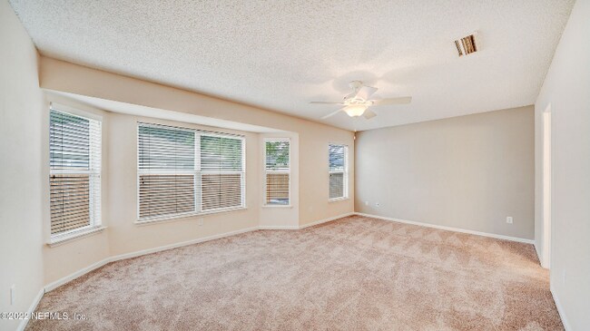 Building Photo - 346 Van Gogh Cir