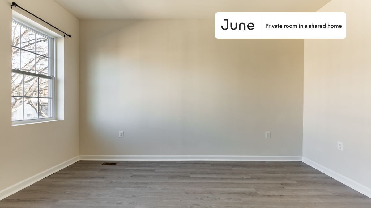 Building Photo - Room in Shared 4 bed/3.5 bath home