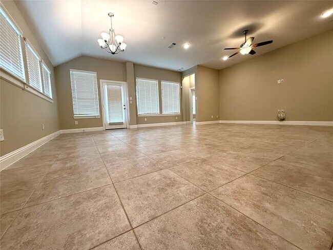 Building Photo - 18211 County Shores Ln