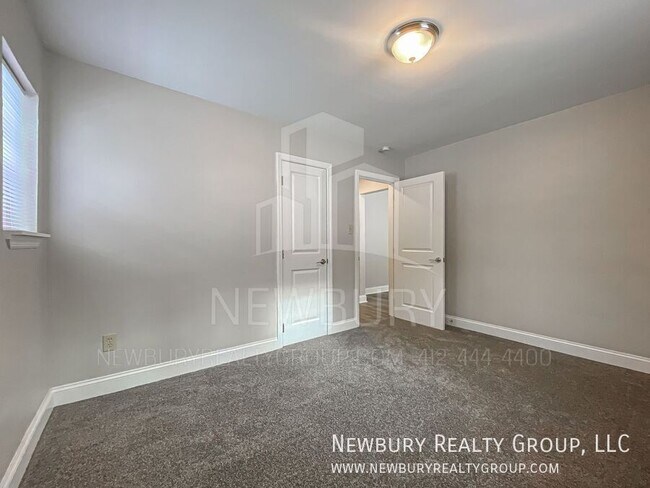 Building Photo - 309 San Juan Dr