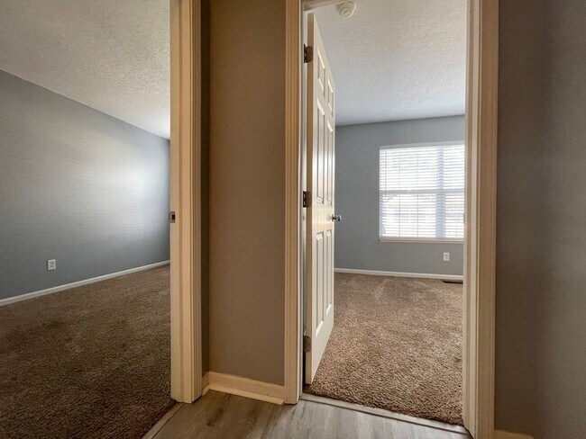 Building Photo - 1251 Hall Ln