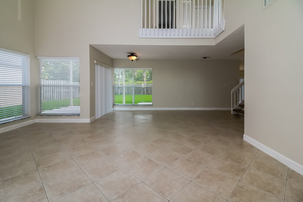 Building Photo - 9470 Aegean Dr