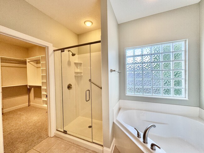 Building Photo - 106 Chota Landing Dr