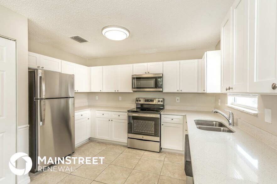 Building Photo - 2364 20th St