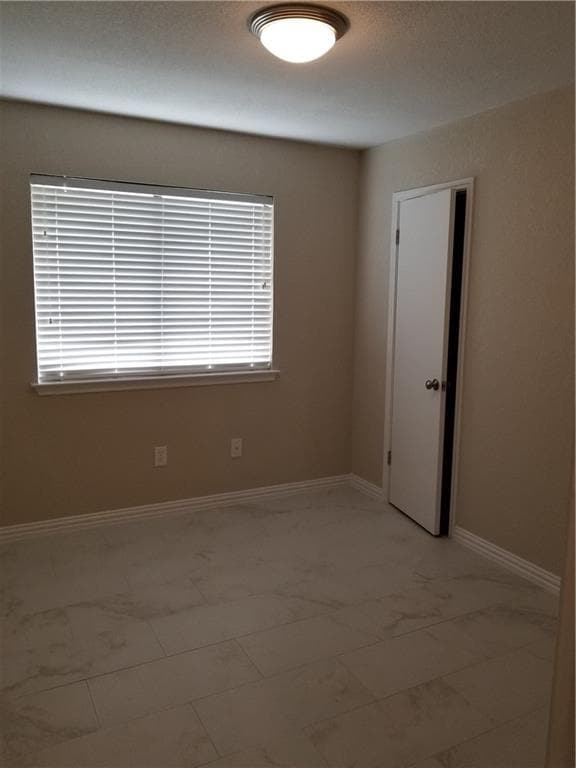 Building Photo - 11601 Hidden Quail Dr