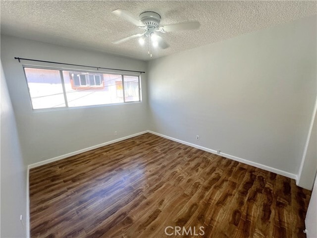 Building Photo - 620 W 82nd St