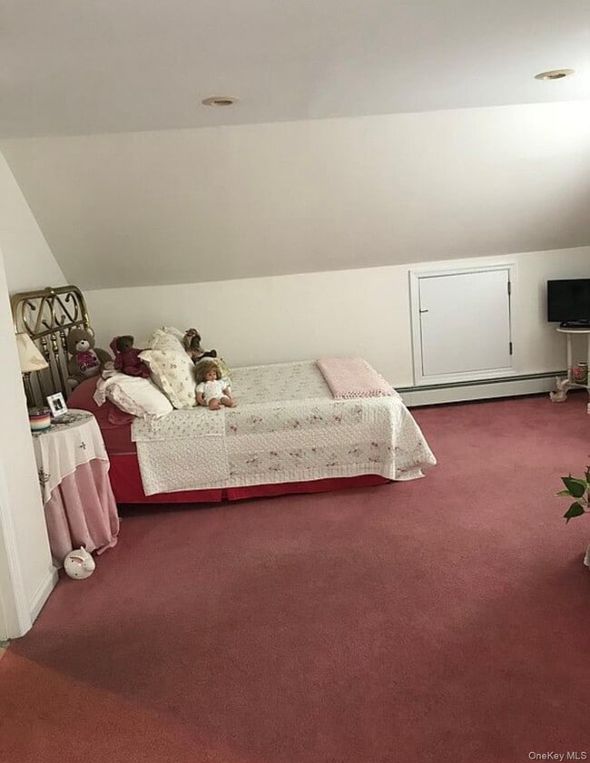 Building Photo - 137 Central Hwy