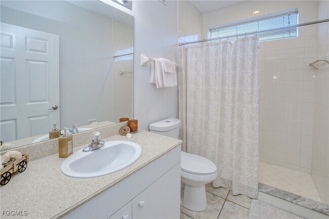 Building Photo - 1040 Hancock Creek S Blvd