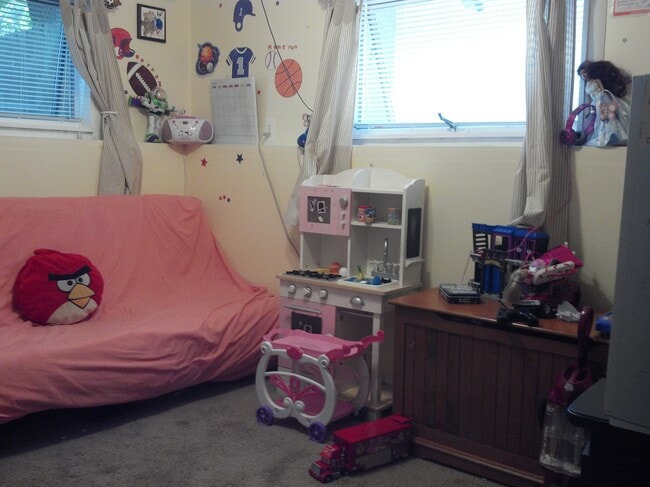 Bedroom #3 - 14 Roosevelt Ave