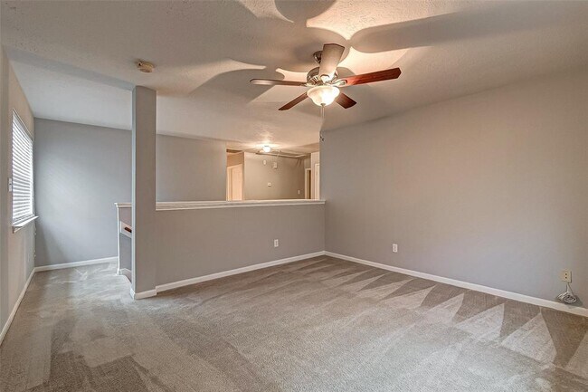 Building Photo - 2130 Autumn Fern Dr