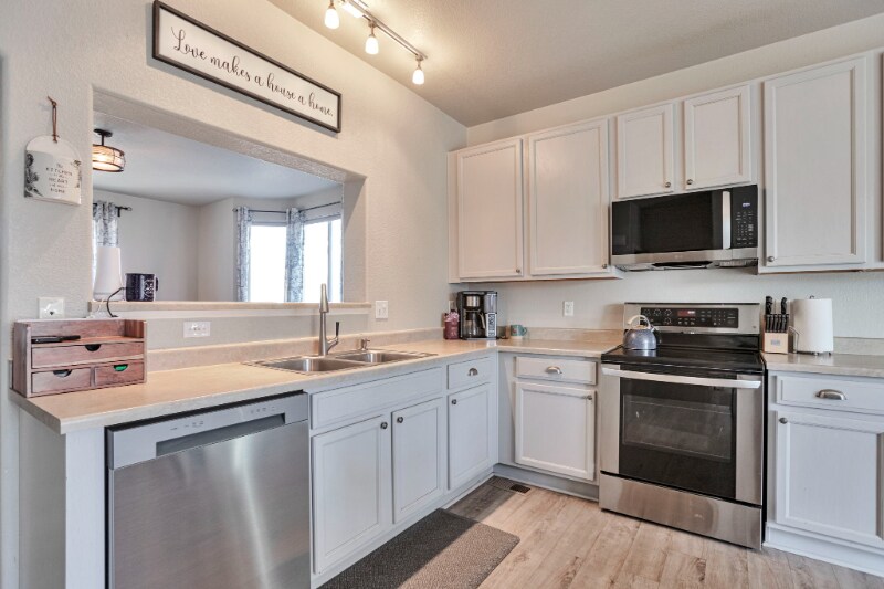 Building Photo - 11356 Jersey Dr