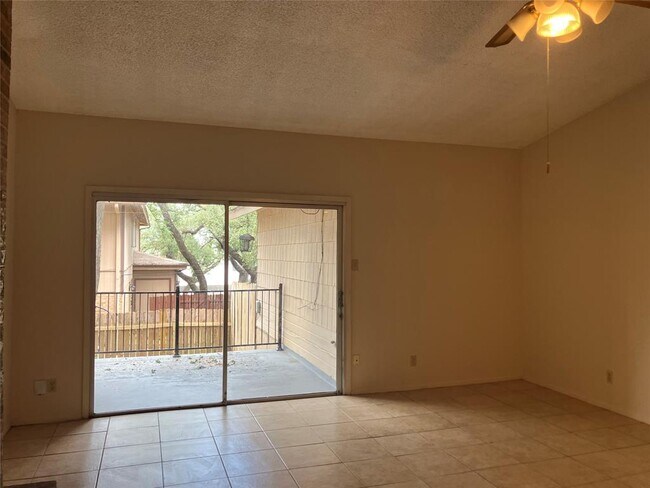 Building Photo - 8111 Ceberry Dr