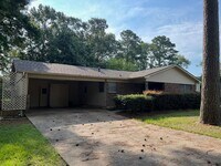 Building Photo - 3BR in Southern Hills