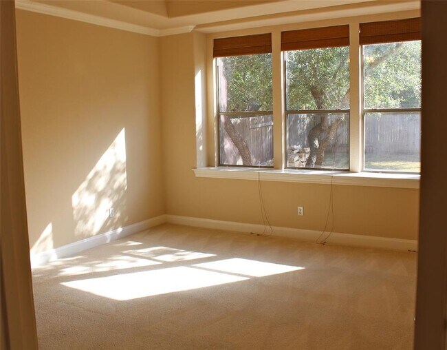 Building Photo - 7617 Menler Dr