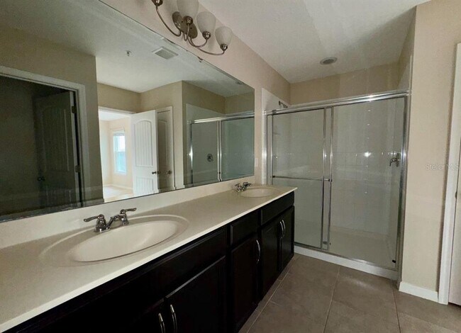 Building Photo - 1578 Softshell St