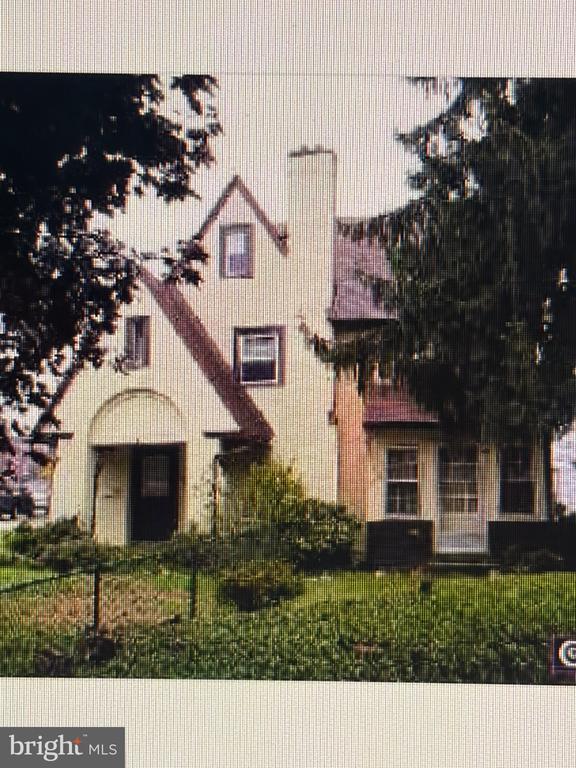 Building Photo - 221 Rockingham Rd