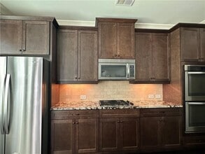 Building Photo - 7420 Flintlock Way
