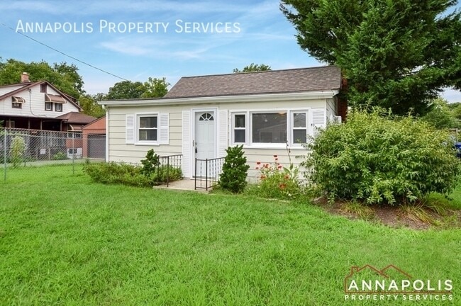 Primary Photo - 520 Londontown Rd