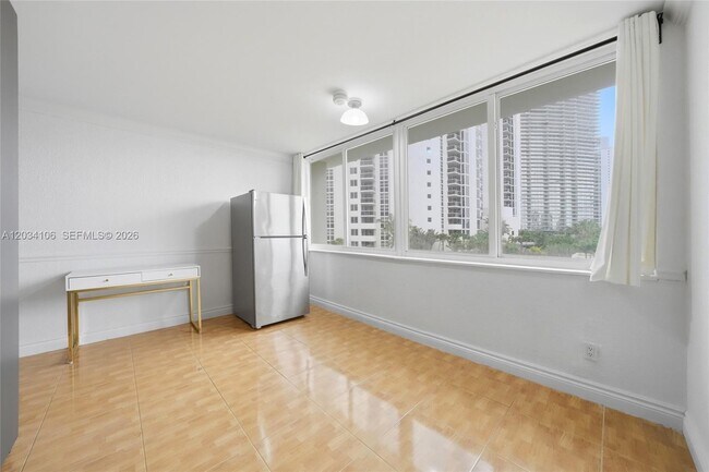 Building Photo - 19201 Collins Ave