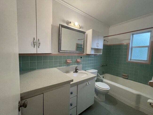 Bathroom - 69 Davis Blvd