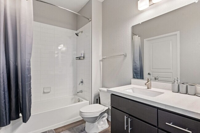 Building Photo - 2507 W Villa Rita Dr