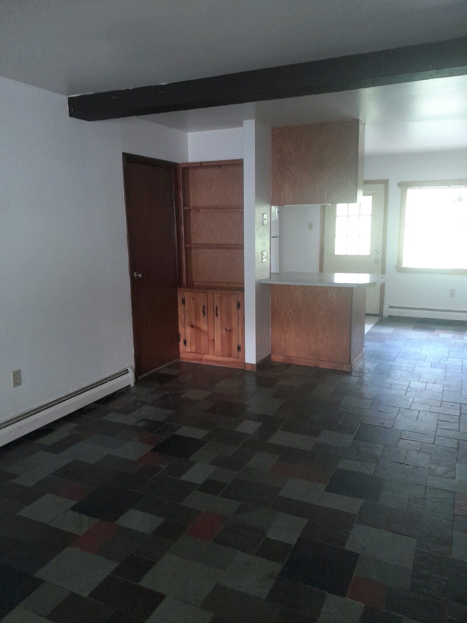Living Room - 113 Raylinsky Rd