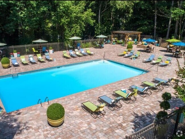 Resort-Style Pool