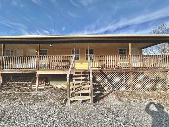 Building Photo - All Inclusive 1 Bed 1 Bath in Hazel