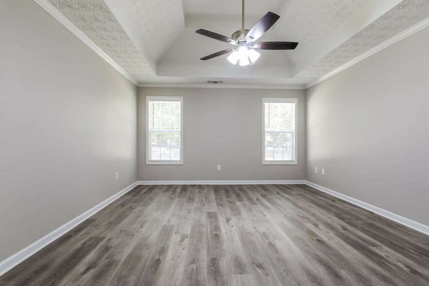 Building Photo - 663 Stonecrest Dr
