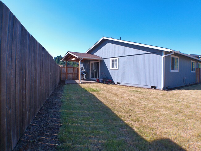 Building Photo - 1474-MHH1474 Rozilla Ct NE