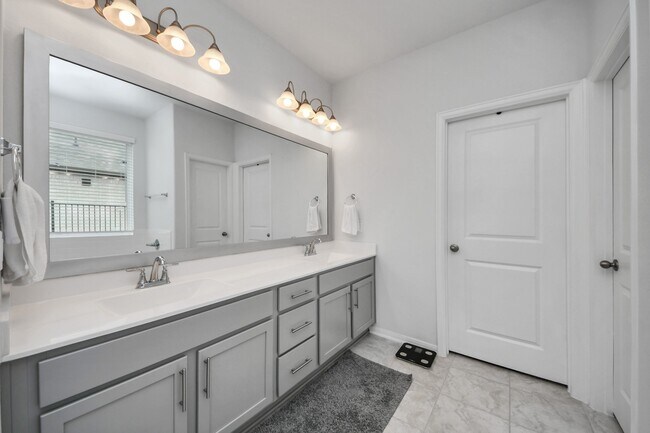 Building Photo - 1614 Sequoia Run Dr