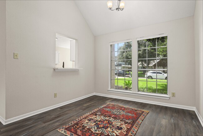 Building Photo - 714 Regency Ct