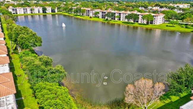 Building Photo - 6121 Pointe Regal Cir