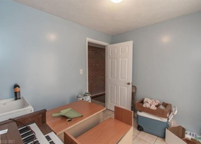 Building Photo - Blacksburg, Very spacious 2 BR / 2 BA, Available in August