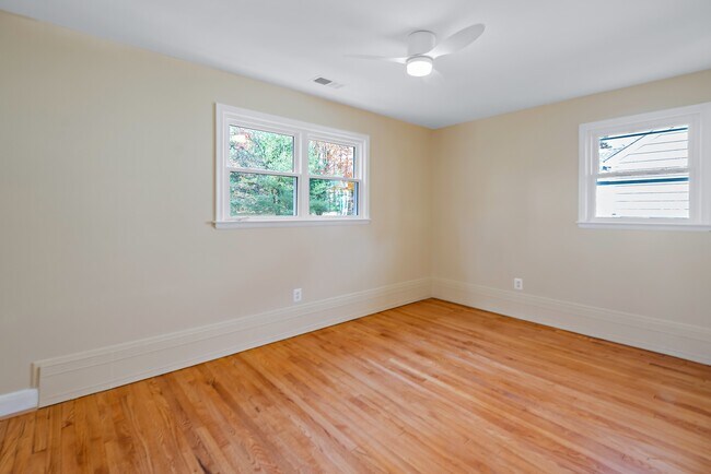 Building Photo - 312 Chalfonte Dr