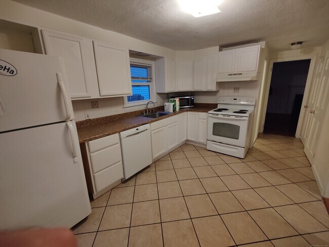 Building Photo - 1254 Trout Brook Dr