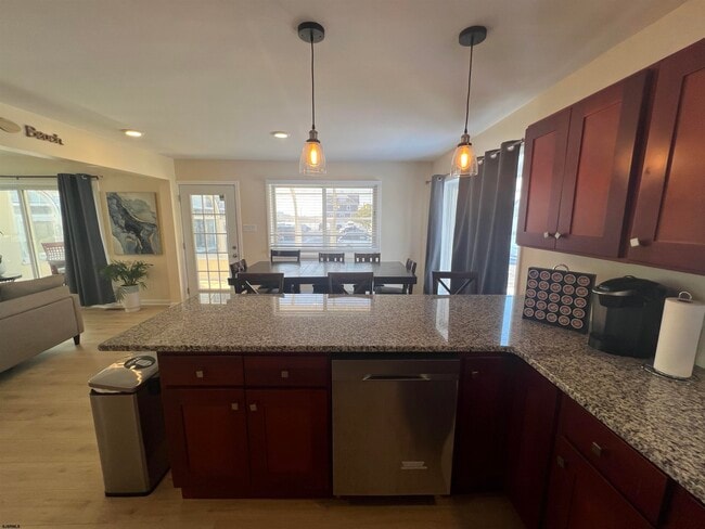 Building Photo - 239 N Derby Ave