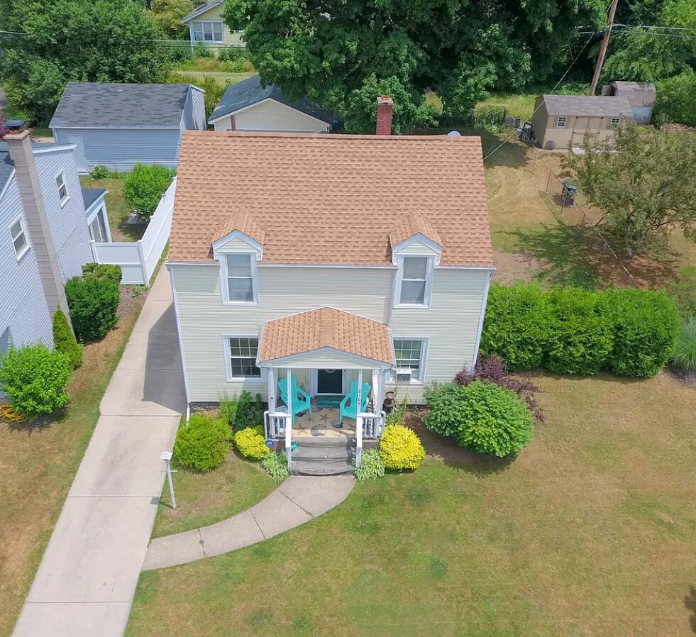Front Aerial View - 2105 Eastlawn Pkwy