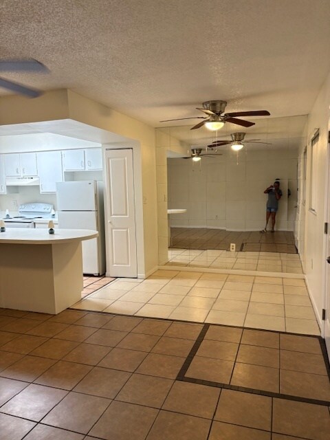 Building Photo - 4504 3rd St Cir W
