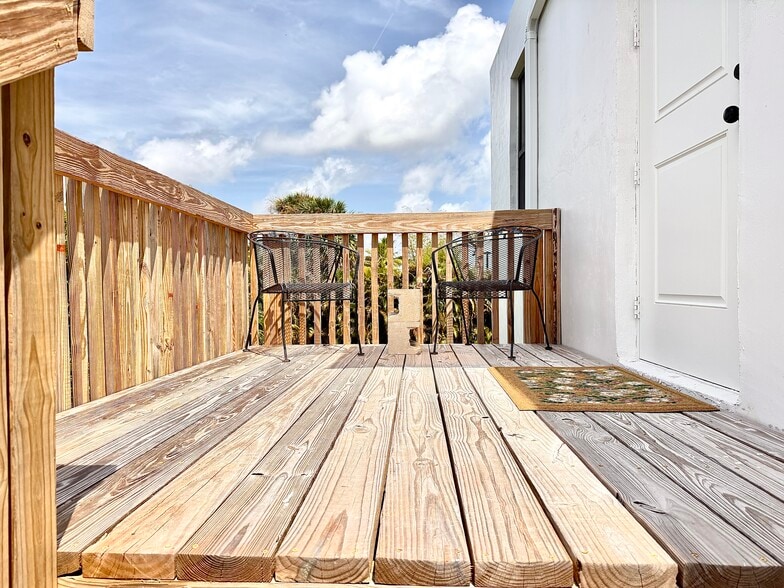 Building Photo - 1335 Churchill Rd