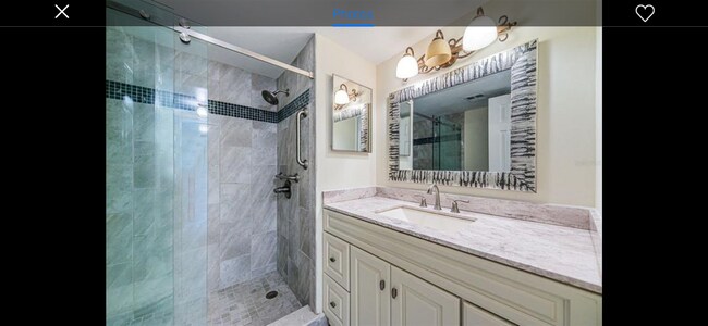 Building Photo - 7310 Sunshine Skyway Ln S