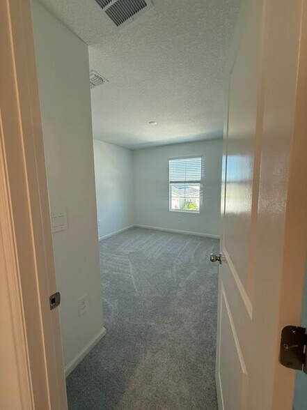 Building Photo - 4701 SW 83rd Lp