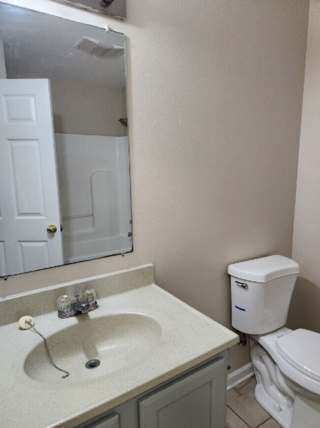 Building Photo - 5315 McClelland Dr
